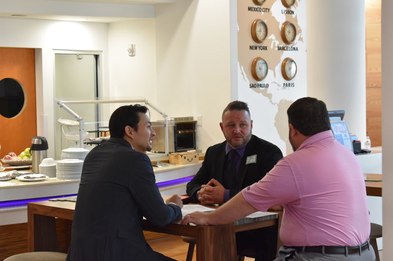 File:Networking-group (1).JPG